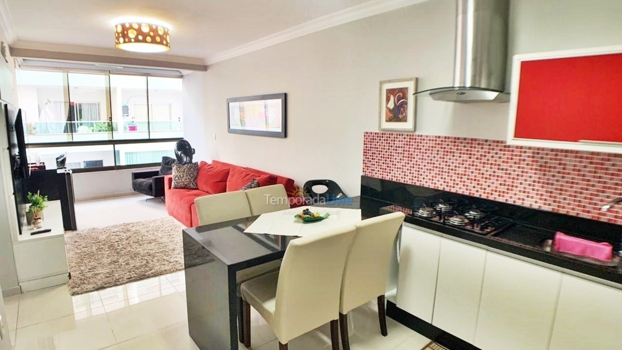 Apartamento para aluguel de temporada em Balneário Camboriú (Praia Central)