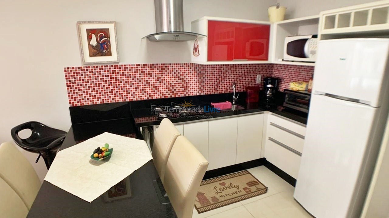 Apartamento para aluguel de temporada em Balneário Camboriú (Praia Central)