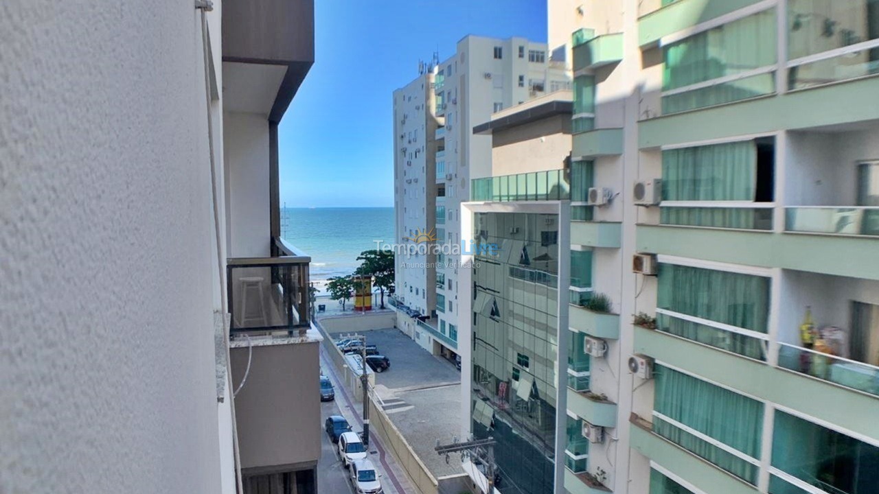 Apartamento para aluguel de temporada em Balneário Camboriú (Praia Central)