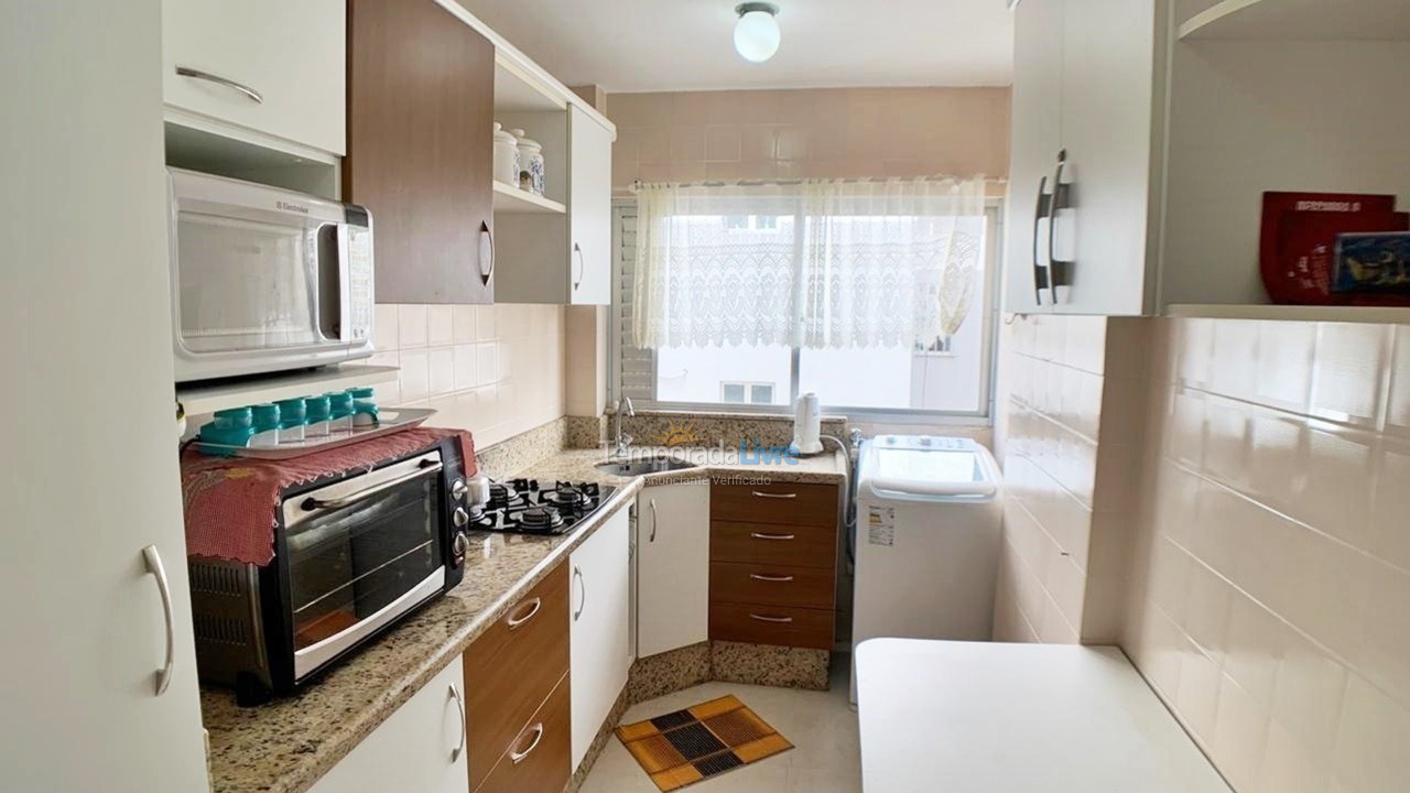 Apartamento para aluguel de temporada em Balneário Camboriú (Praia Central)