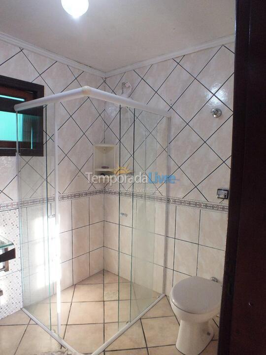 Casa para alquiler de vacaciones em Penha (Armaçao)