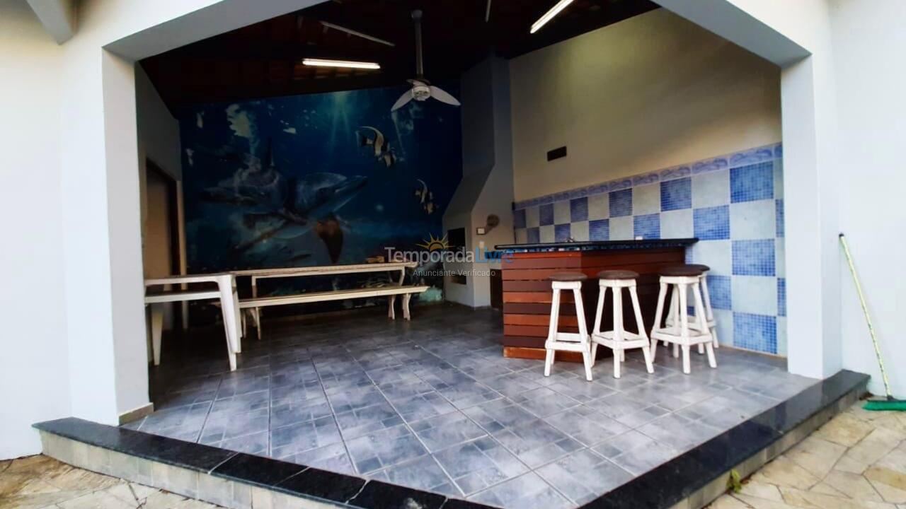 Casa para alquiler de vacaciones em Penha (Armaçao)