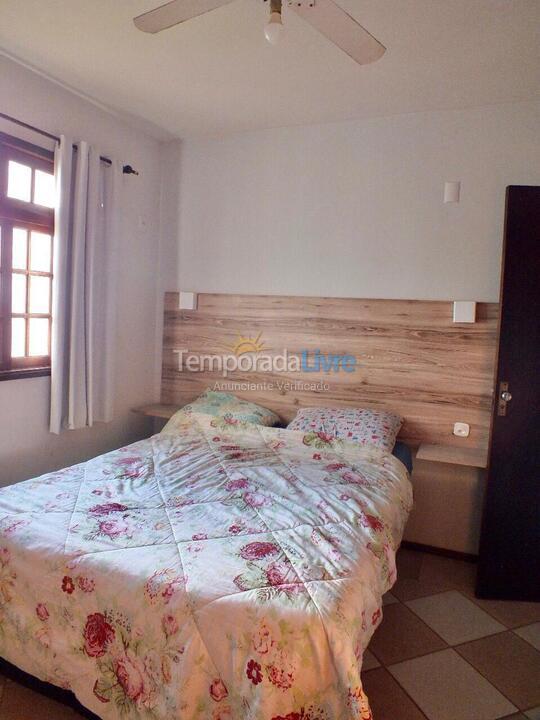 Casa para alquiler de vacaciones em Penha (Armaçao)