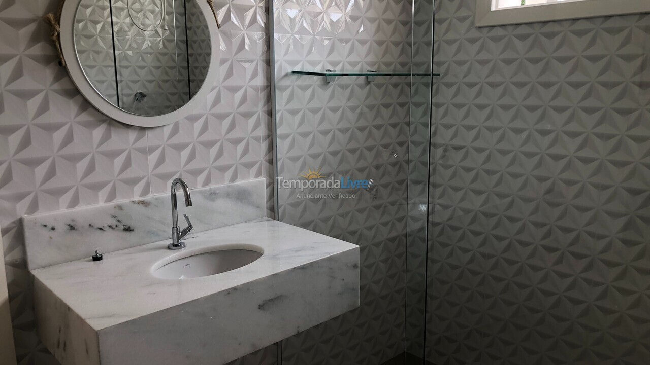 Casa para aluguel de temporada em Bertioga (Riviera de São Lourenço)