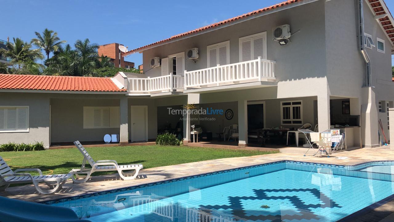 Casa para aluguel de temporada em Bertioga (Riviera de São Lourenço)