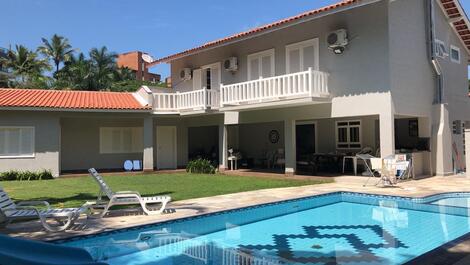 Piscina e Vista Fundo