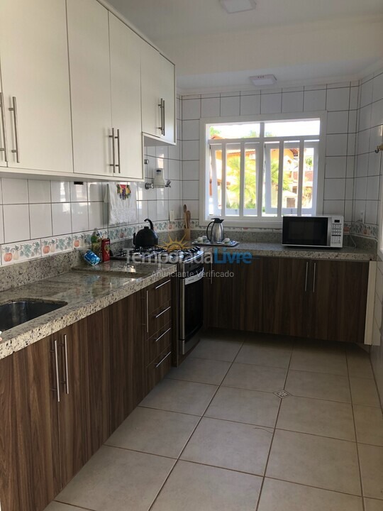 Casa para aluguel de temporada em Bertioga (Riviera de São Lourenço)