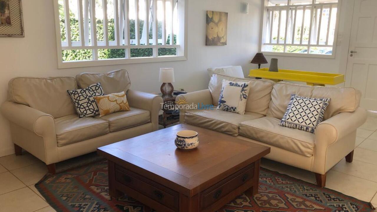 Casa para aluguel de temporada em Bertioga (Riviera de São Lourenço)