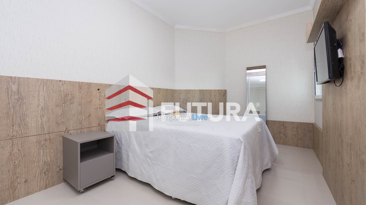 Apartamento para aluguel de temporada em Bombinhas (Praia de Bombas)