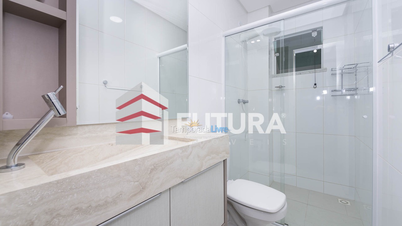 Apartamento para aluguel de temporada em Bombinhas (Praia de Bombas)