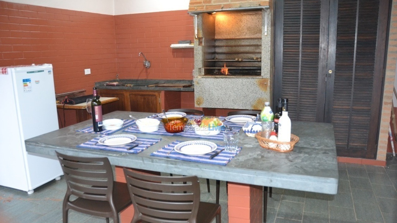 Casa para alquiler de vacaciones em Ubatuba (Praia Grande)