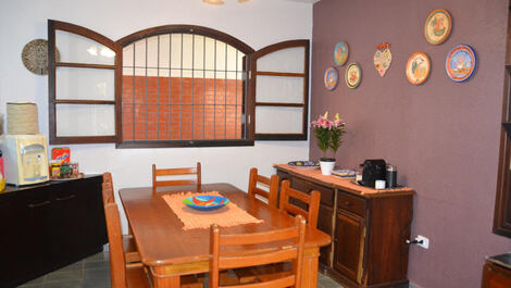 Agradable casa en Ubatuba a sólo 200mts del mar