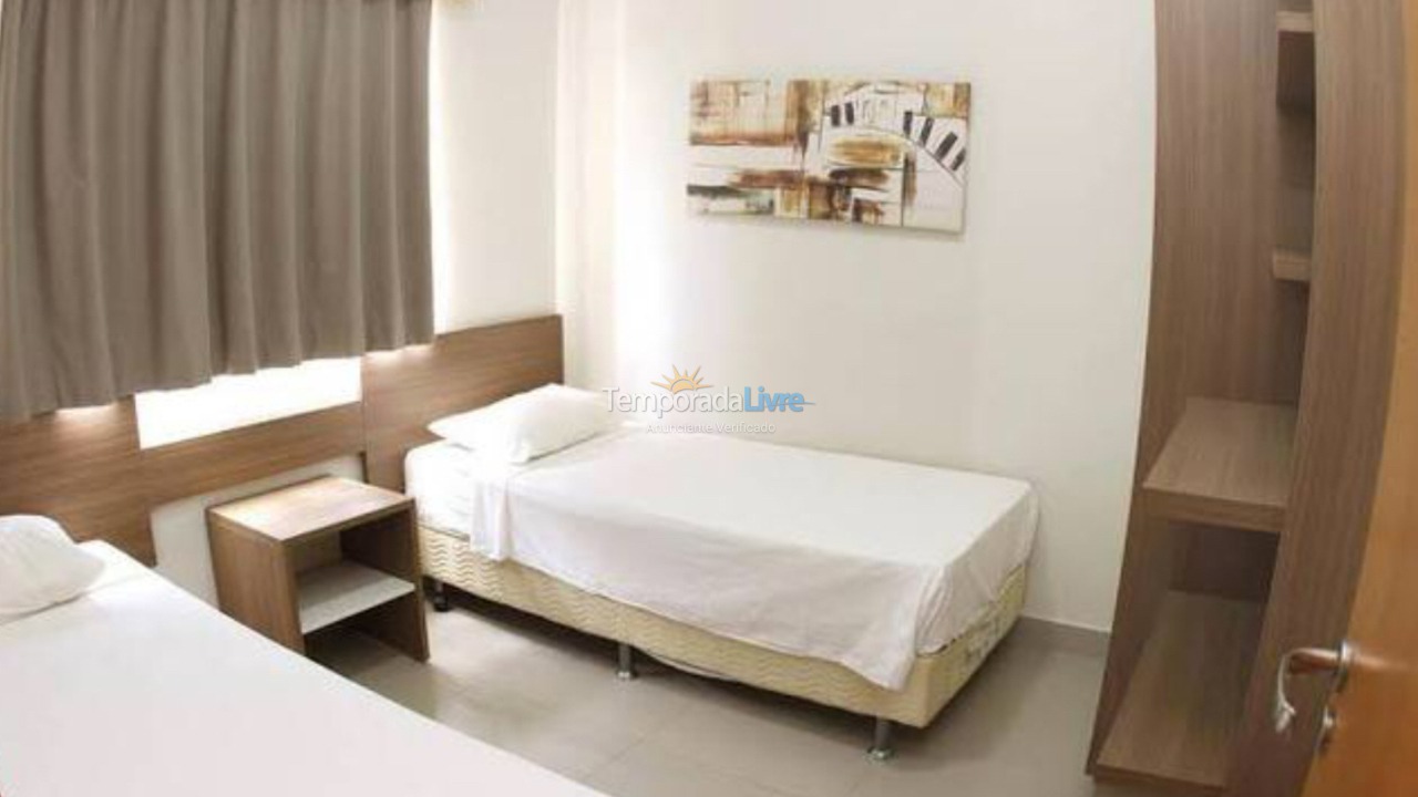 Apartamento para aluguel de temporada em Caldas Novas (Caminho do Lago)