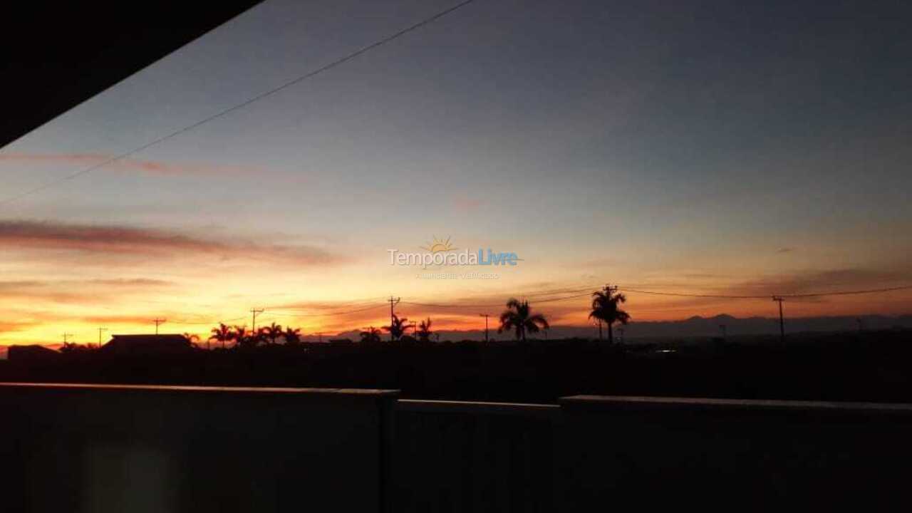 Casa para aluguel de temporada em São Pedro da Aldeia (Bairro Bela Vista)