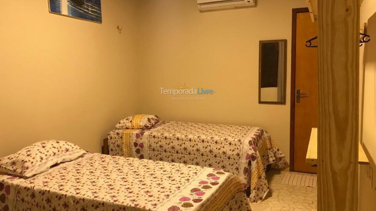 Casa para aluguel de temporada em Aquiraz (Porto das Dunas)