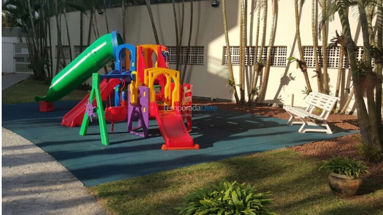 Apartamento para aluguel de temporada em Bertioga (Riviera de São Lourenço)