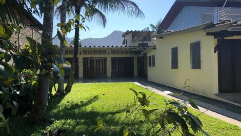 House 130 mts from the sea, 2 bedrooms, 10 people 4 car - WIFI - Barbecue