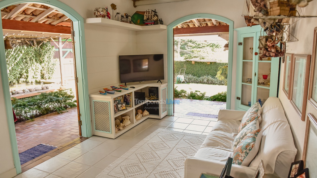 Casa para aluguel de temporada em Ilhabela (Itaguaçu)
