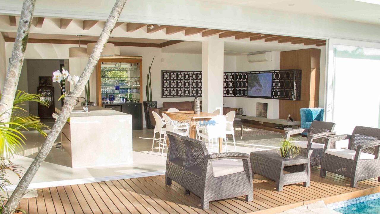 House for vacation rental in Florianopolis (Jurerê Internacional)