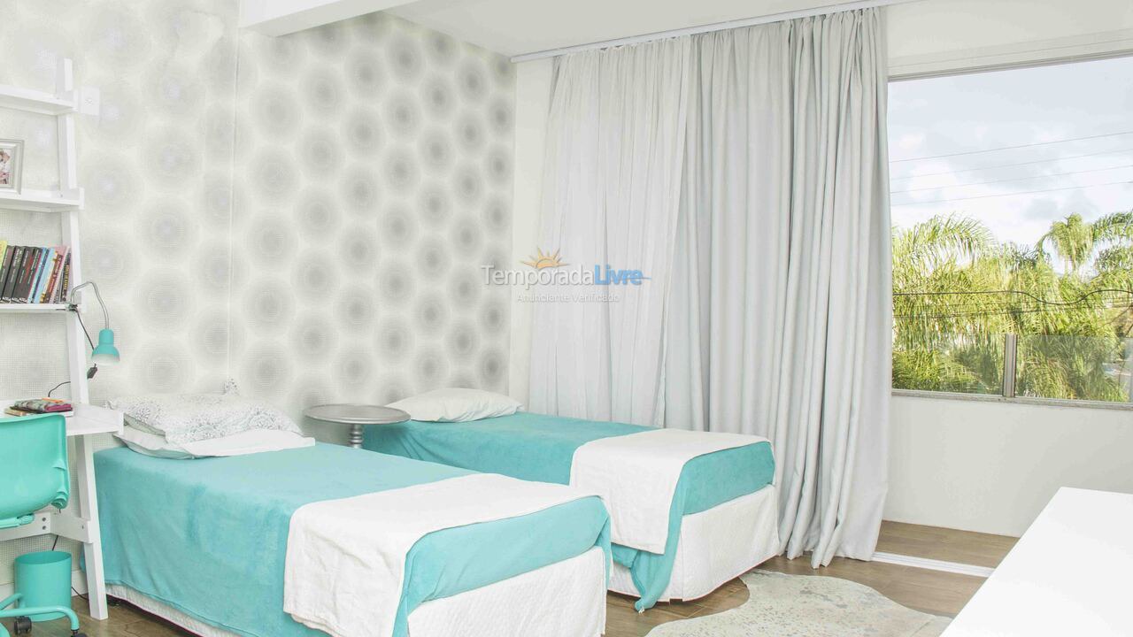 House for vacation rental in Florianopolis (Jurerê Internacional)