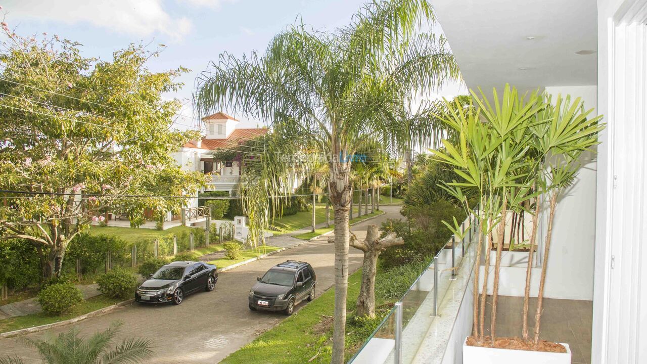 House for vacation rental in Florianopolis (Jurerê Internacional)