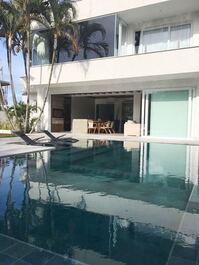 Spectacular house with 05 suites / Pool / SUMMER RATES ONLY BY CONSULTATION!