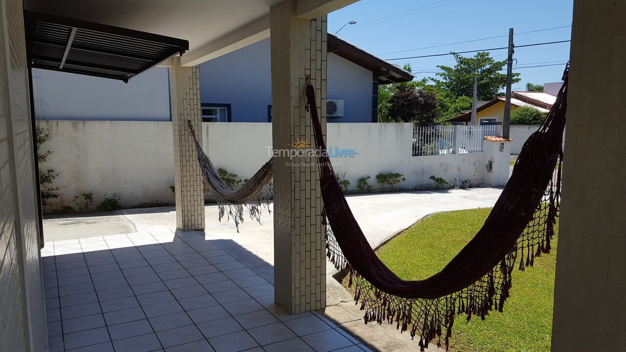 House for vacation rental in Florianópolis (Praia da Daniela)