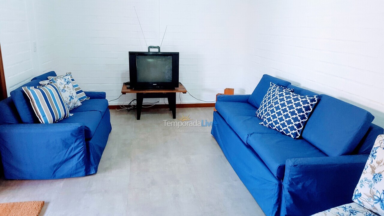 Casa para alquiler de vacaciones em Florianópolis (Praia da Daniela)