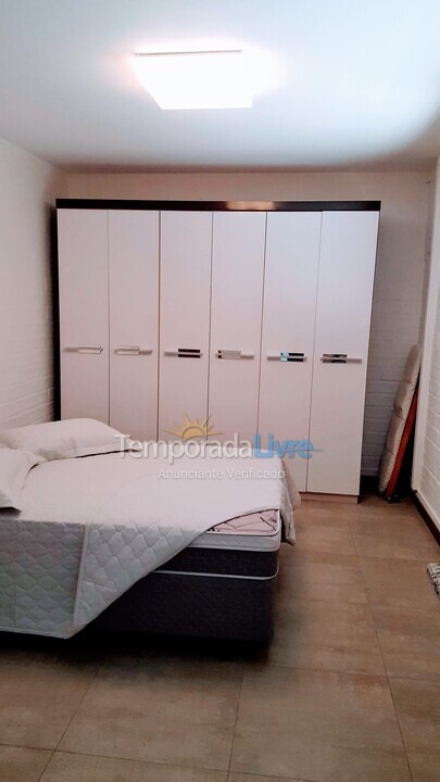 Casa para alquiler de vacaciones em Florianópolis (Praia da Daniela)