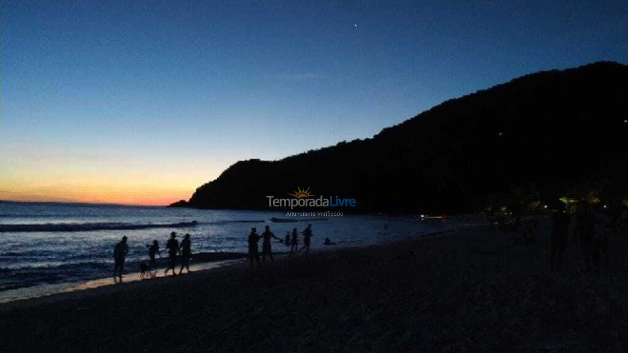 Casa para aluguel de temporada em São Sebastião (Maresias)