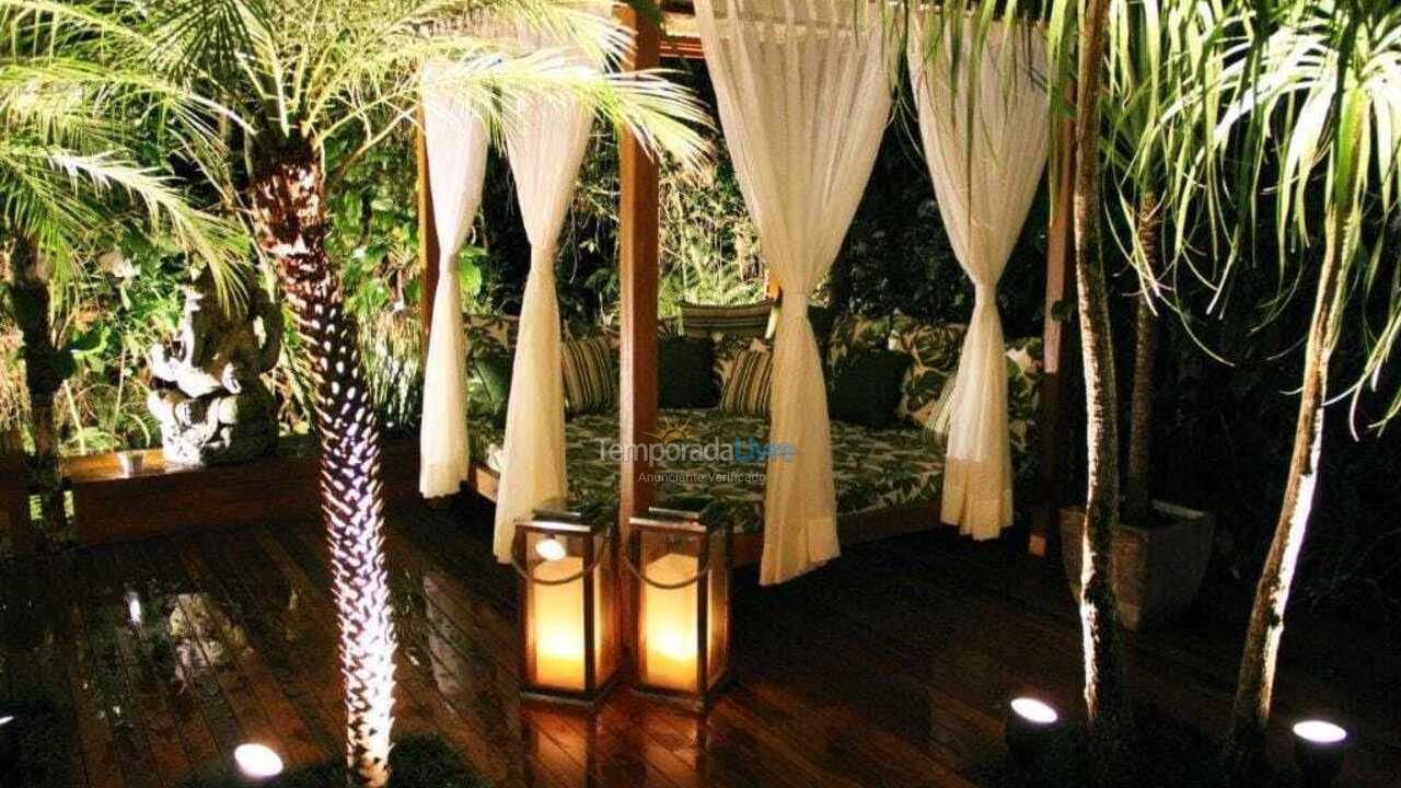 Casa para aluguel de temporada em São Sebastião (Maresias)