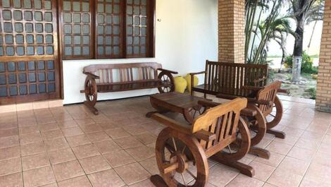 Memphis Mansion, 10 suites, next to Beach Park