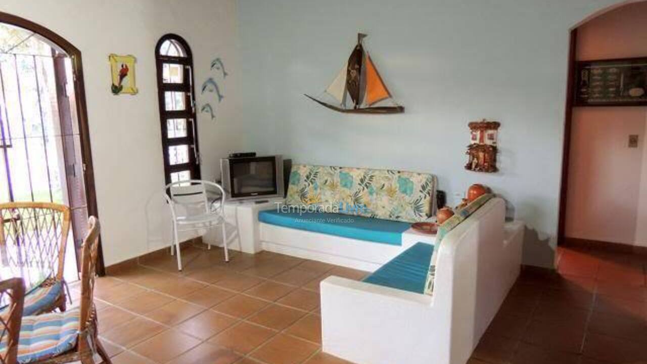 Casa para aluguel de temporada em Ubatuba (Lagoinha)