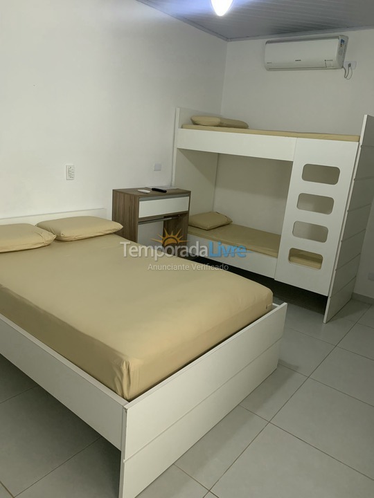 House for vacation rental in Ubatuba (Praia das Toninhas)