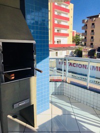 Apartamento para 8 pessoas no Edifício Bruna