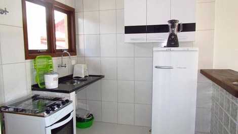 APARTMENT WITH POOL AND BARBECUE ONLY 200M FROM THE BEACH!