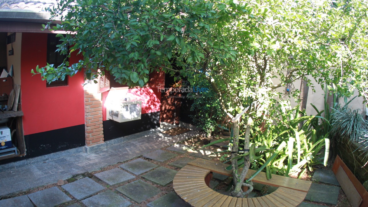 Casa para aluguel de temporada em São Sebastião (Maresias)