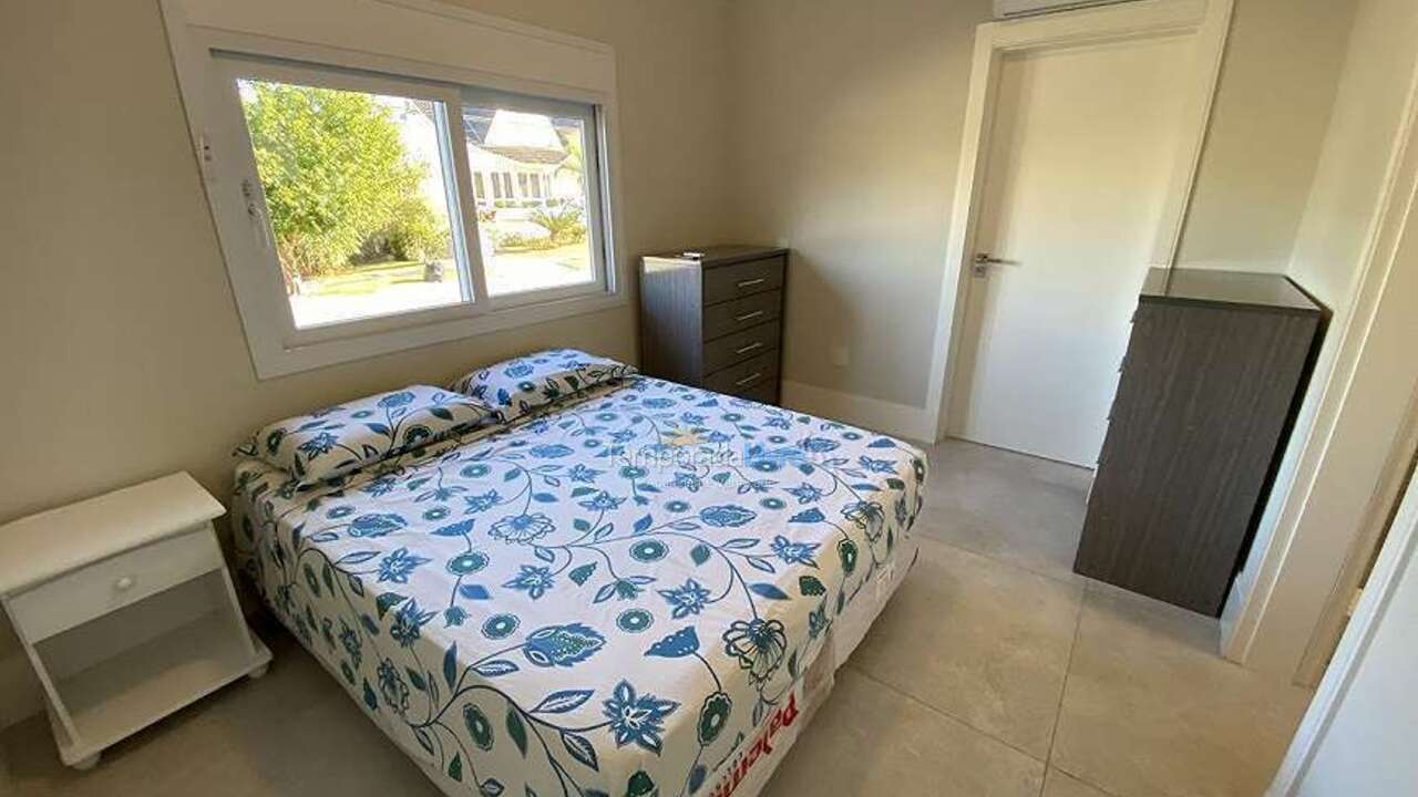Casa para alquiler de vacaciones em Florianopolis (Jurerê Internacional)