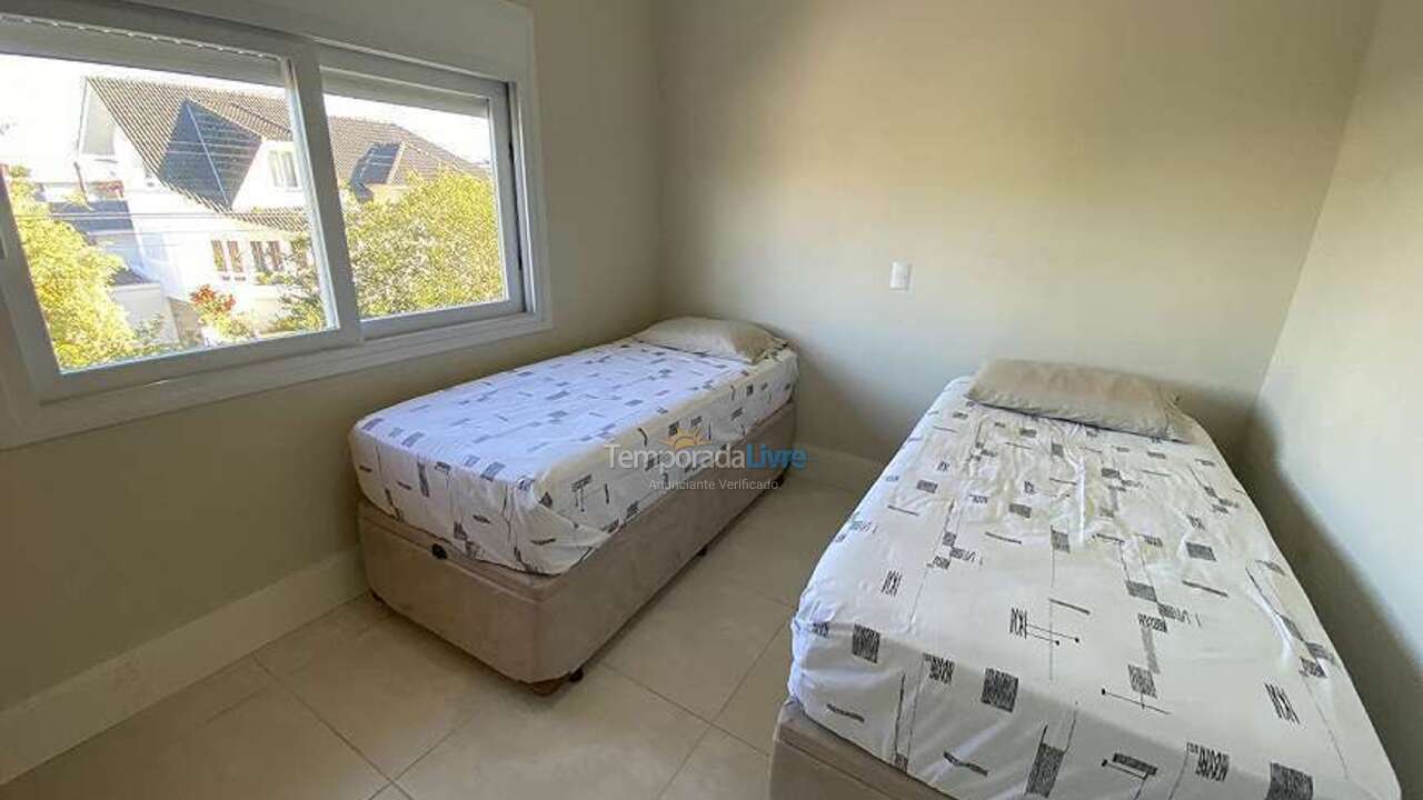 Casa para alquiler de vacaciones em Florianopolis (Jurerê Internacional)