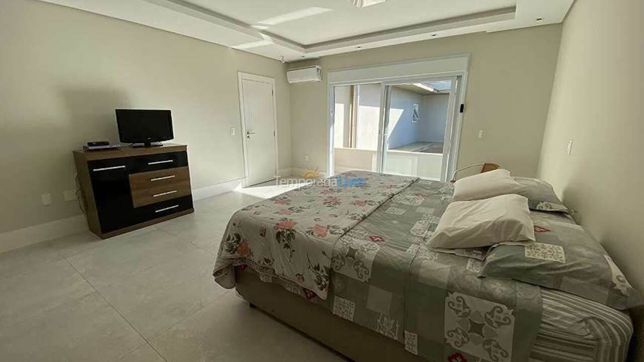 Casa para alquiler de vacaciones em Florianopolis (Jurerê Internacional)