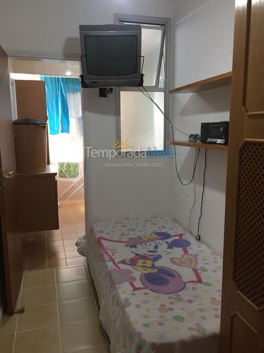 Apartamento para aluguel de temporada em Guarujá (Pitangueiras)