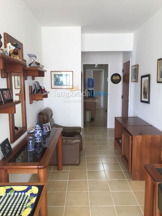 Apartamento para aluguel de temporada em Guarujá (Pitangueiras)