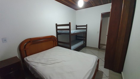 House 130 mts from the sea, 2 bedrooms, 10 people 4 car - WIFI - Barbecue