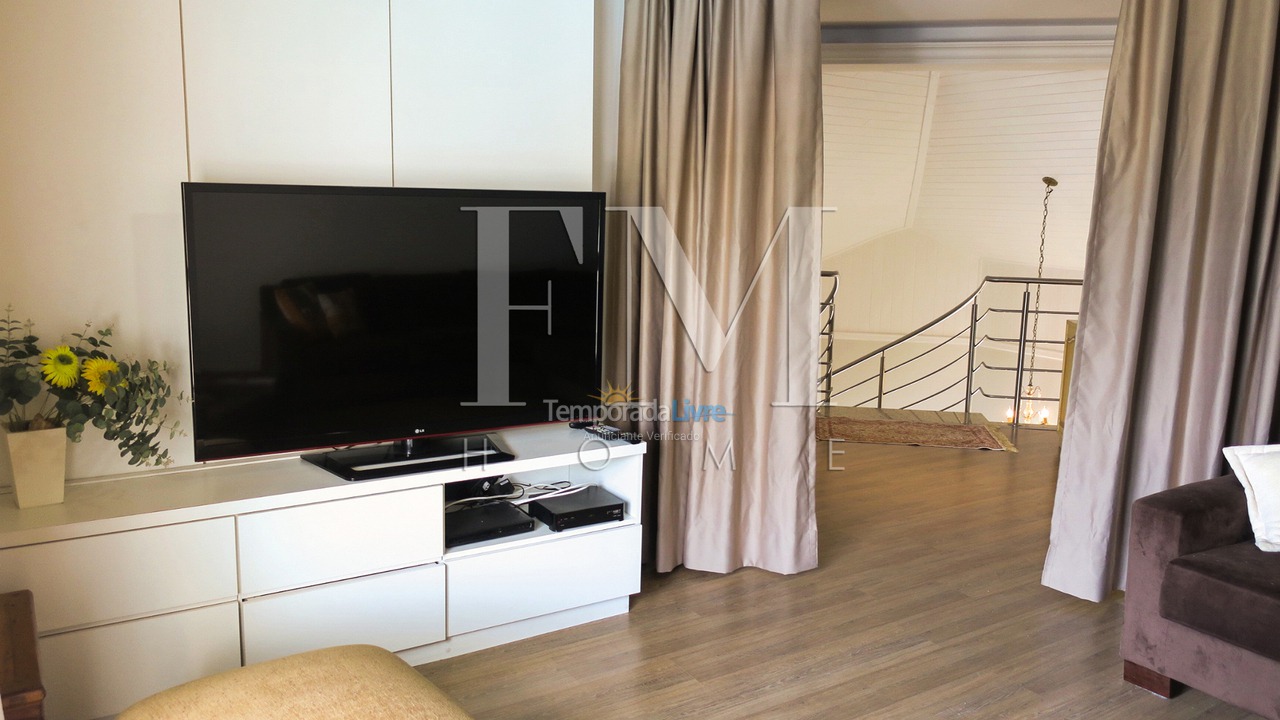 Casa para aluguel de temporada em Florianopolis (Jurerê Internacional)