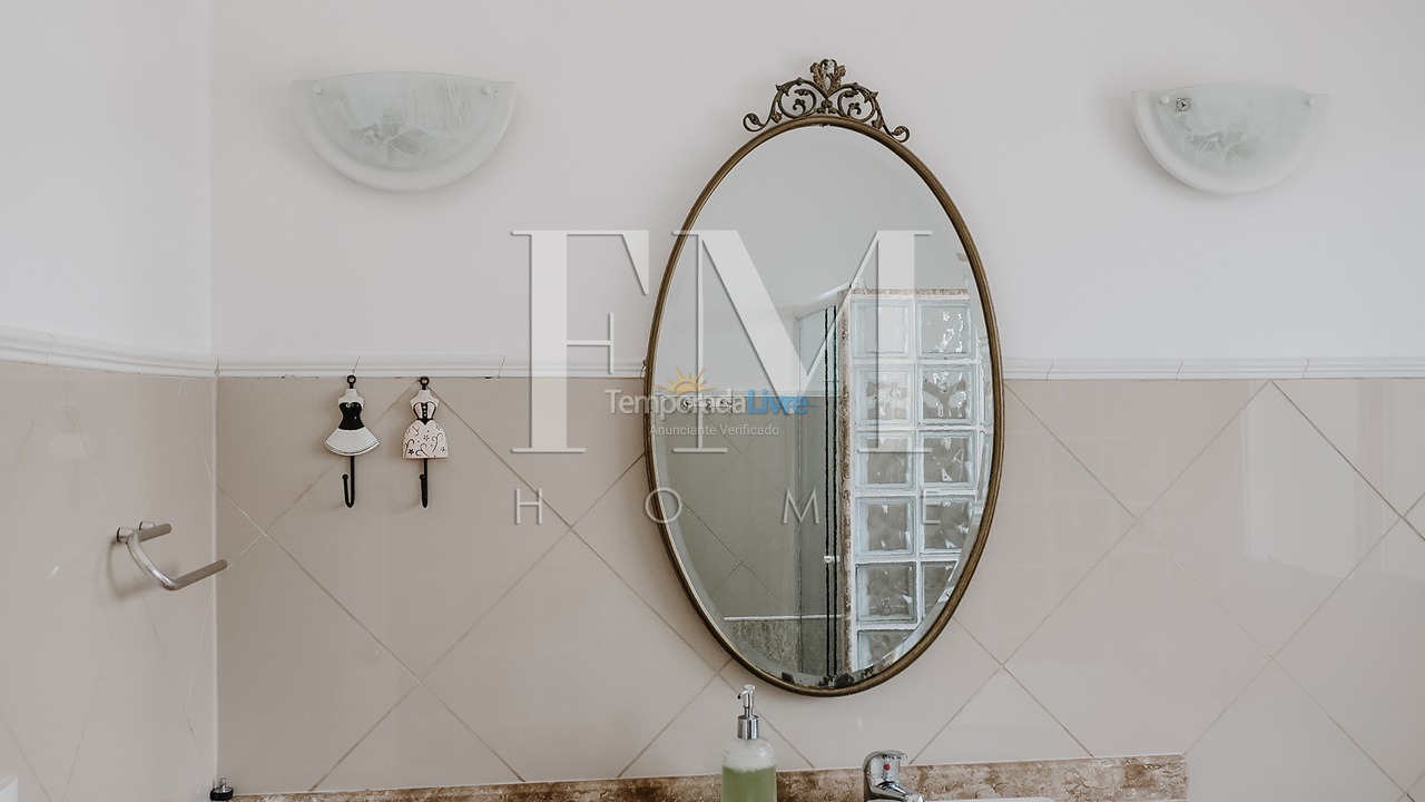 Casa para aluguel de temporada em Florianopolis (Jurerê Internacional)