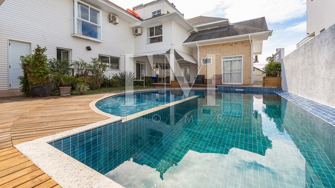 Casa para alquilar en Florianopolis - Jurerê Internacional