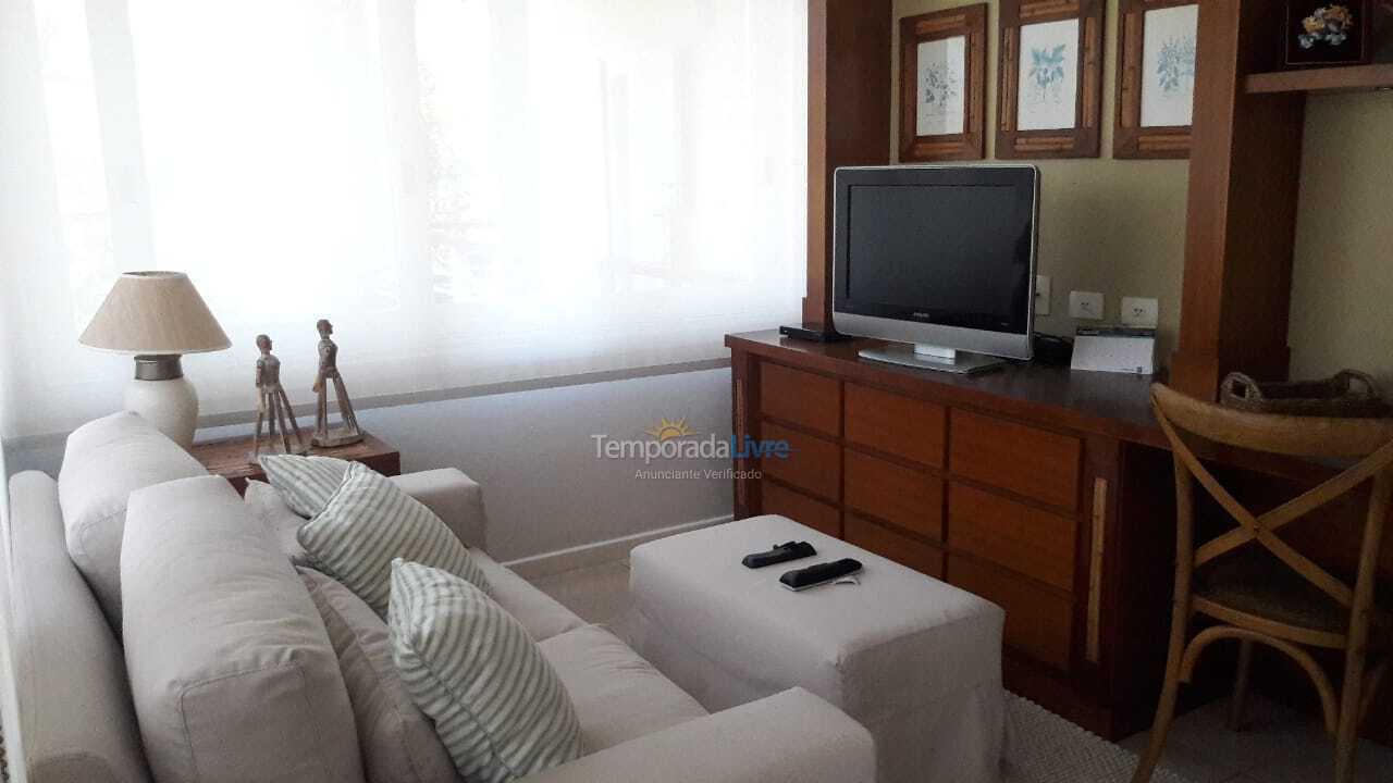 Casa para aluguel de temporada em São Sebastião (Praia da Baleia)