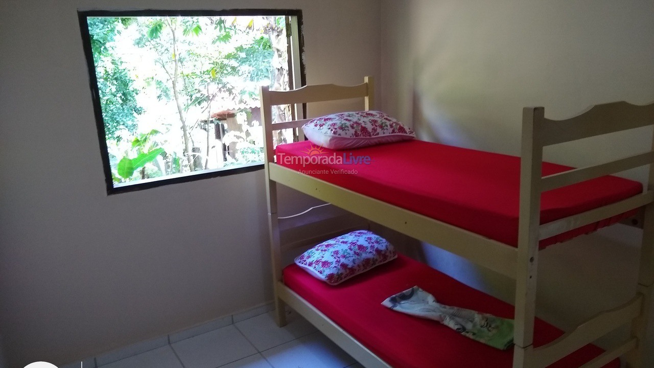 Casa para aluguel de temporada em Ubatuba (Ubatumirim)