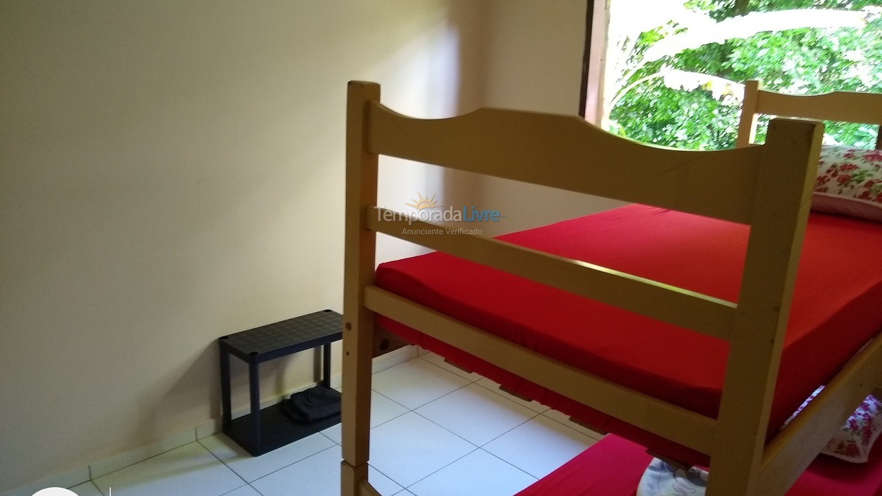 Casa para aluguel de temporada em Ubatuba (Ubatumirim)