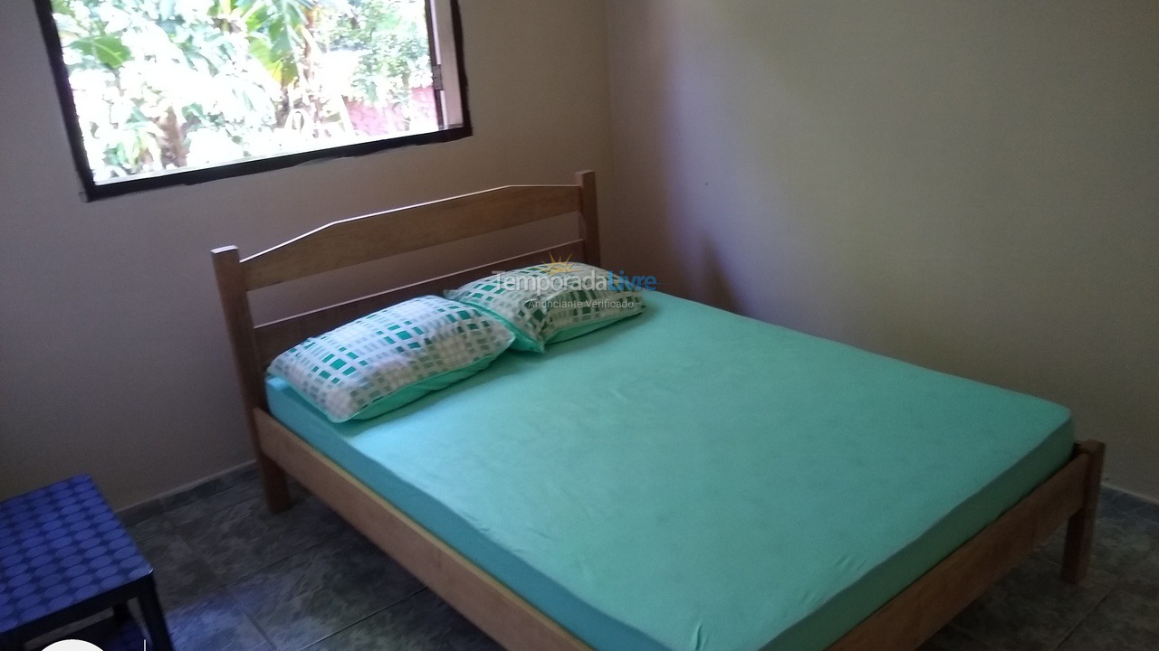 Casa para aluguel de temporada em Ubatuba (Ubatumirim)